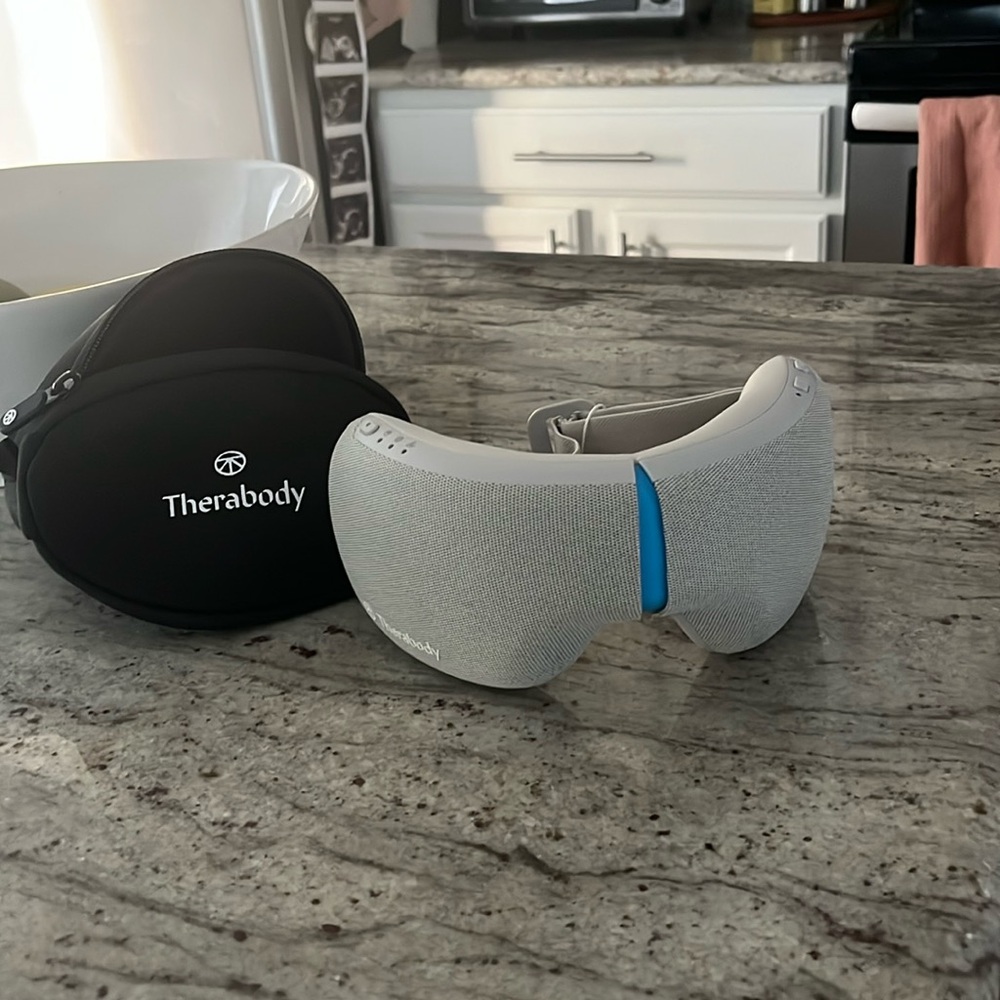 Therabody Gray and Blue Wearable Glasses